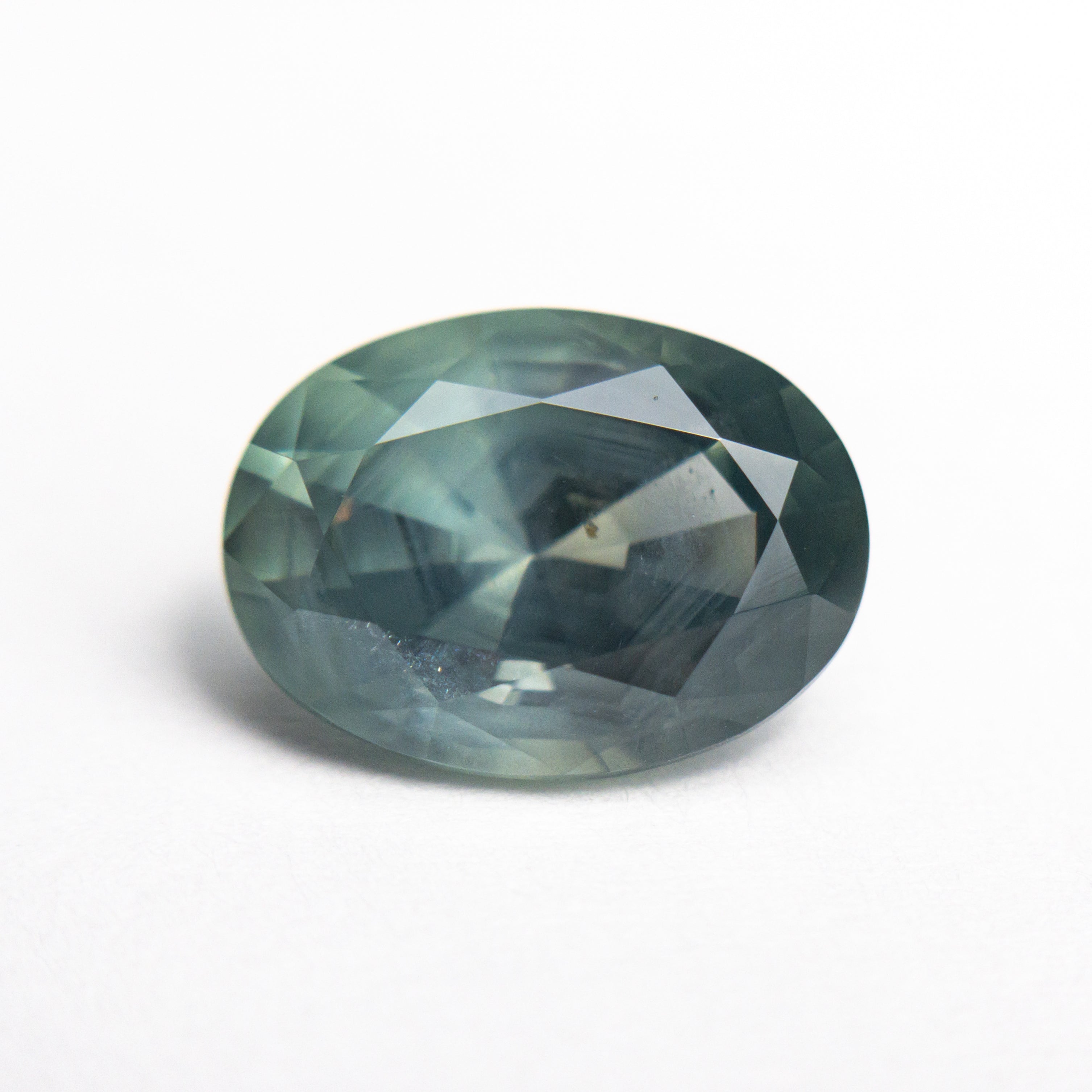 Green/Teal Brilliant Sapphire - 4.24ct Oval