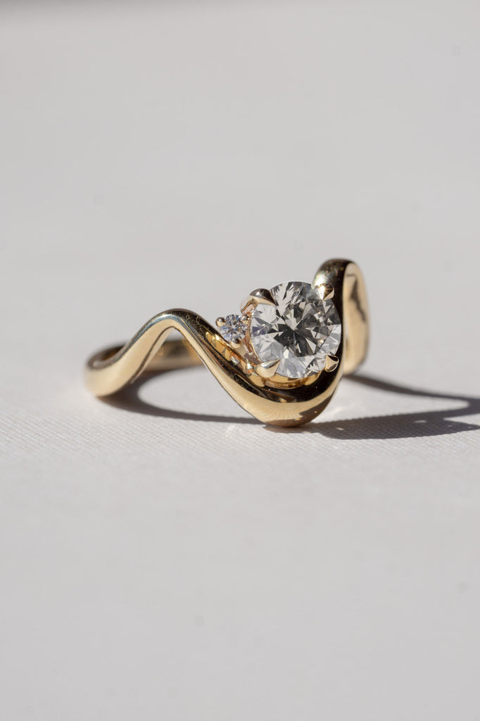 Foe & Dear - Clementine Ring - White Lab-Grown Diamond *made-to-order